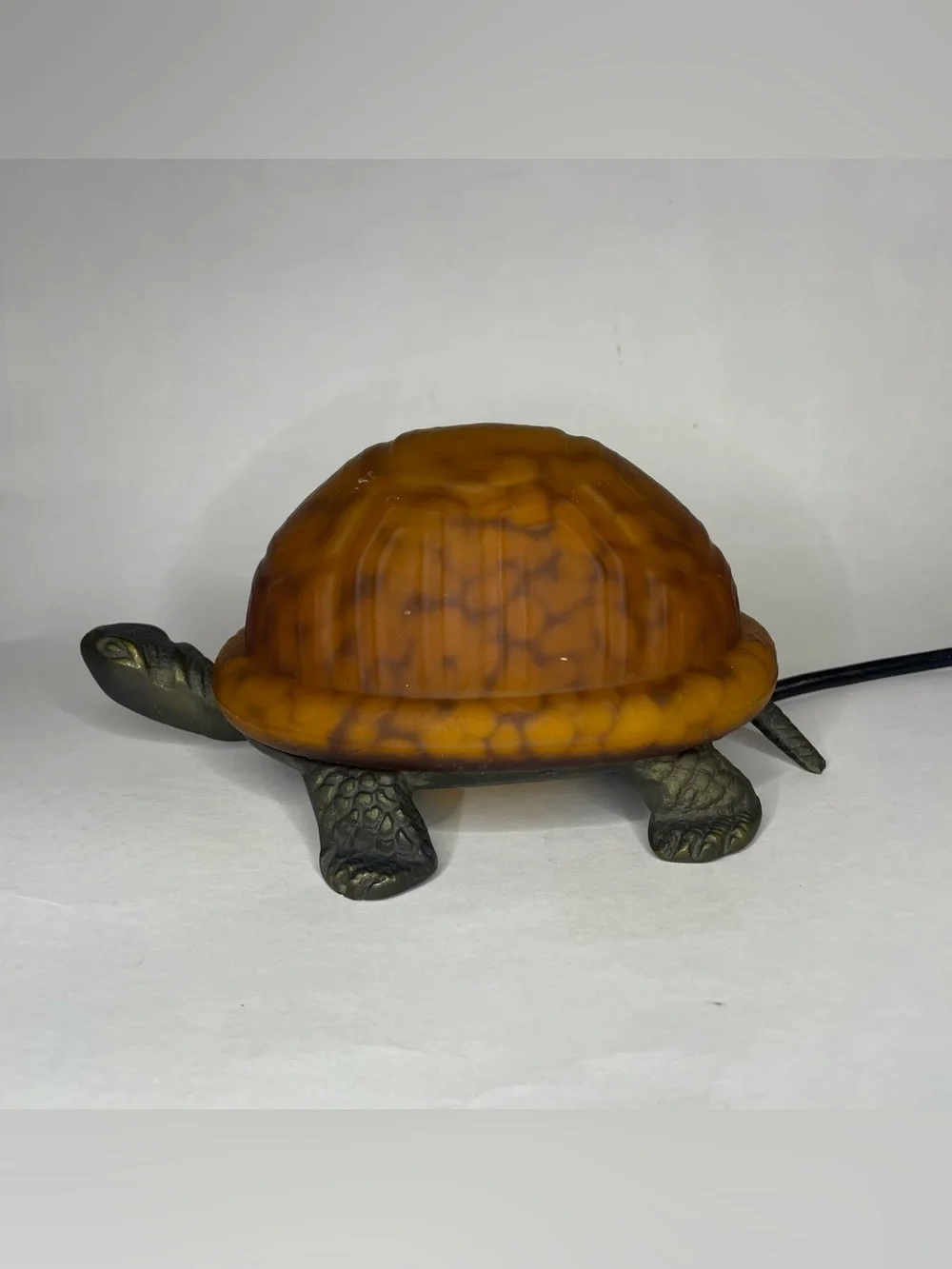VTG Amber Mottled Tiffany Style Glass & Brass Turtle Table Accent/Night Light 8" - Picture 5 of 10